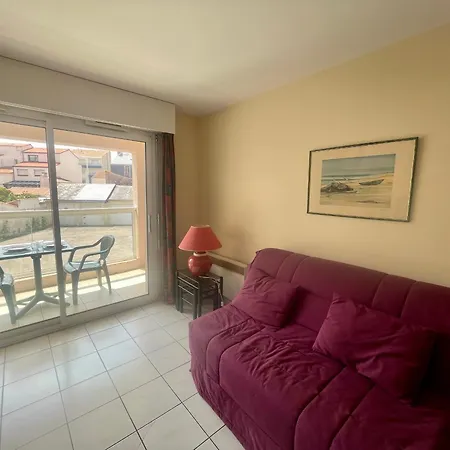 Apartament T2 Avec Garage, Balcon Sud, A 250m Et 350m Marche Arago - Fr-1-92-575 Les Sables-dʼOlonne
