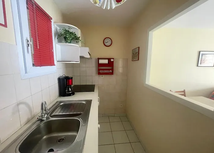 T2 Avec Garage, Balcon Sud, à 250m Et 350m Marché Arago - Fr-1-92-575 Appartamento *